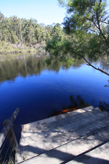 Rowells Pool, Ferhnook Falls