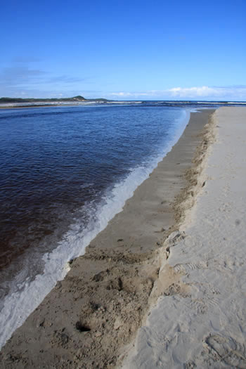 Peaceful Bay at the Irwin Inlet Channel