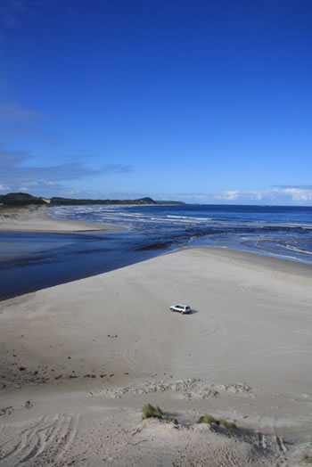 Peaceful Bay, 4 Wheel Driving